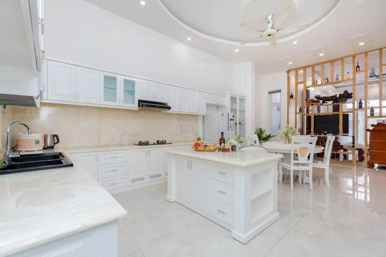 Villa Good Price 4 Bedroom 5 Queen Beds Vung Tau
